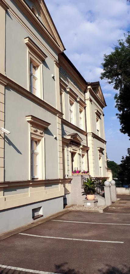 Penzion U Sv. Krystofa Prag Exteriör bild