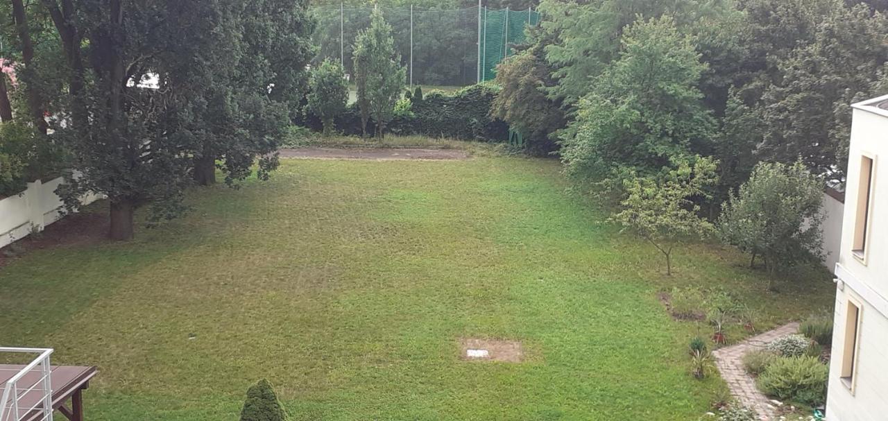 Penzion U Sv. Krystofa Prag Exteriör bild