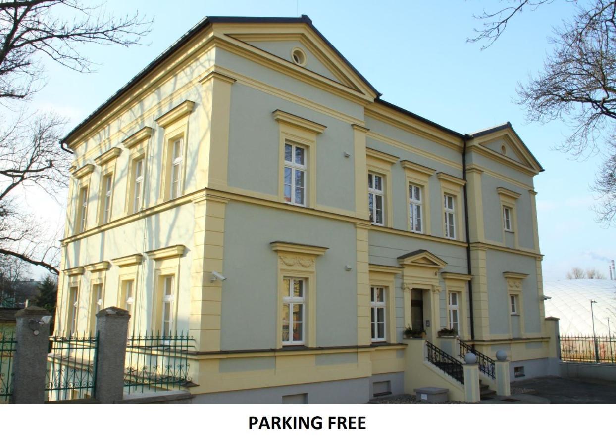 Penzion U Sv. Krystofa Prag Exteriör bild
