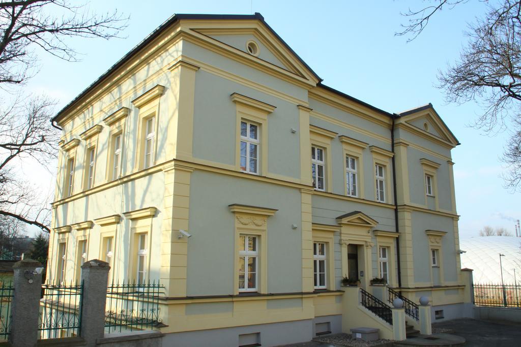 Penzion U Sv. Krystofa Prag Exteriör bild